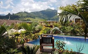 Hostal Hilltop Salento